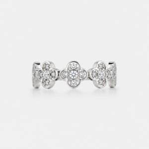 Clover Ring